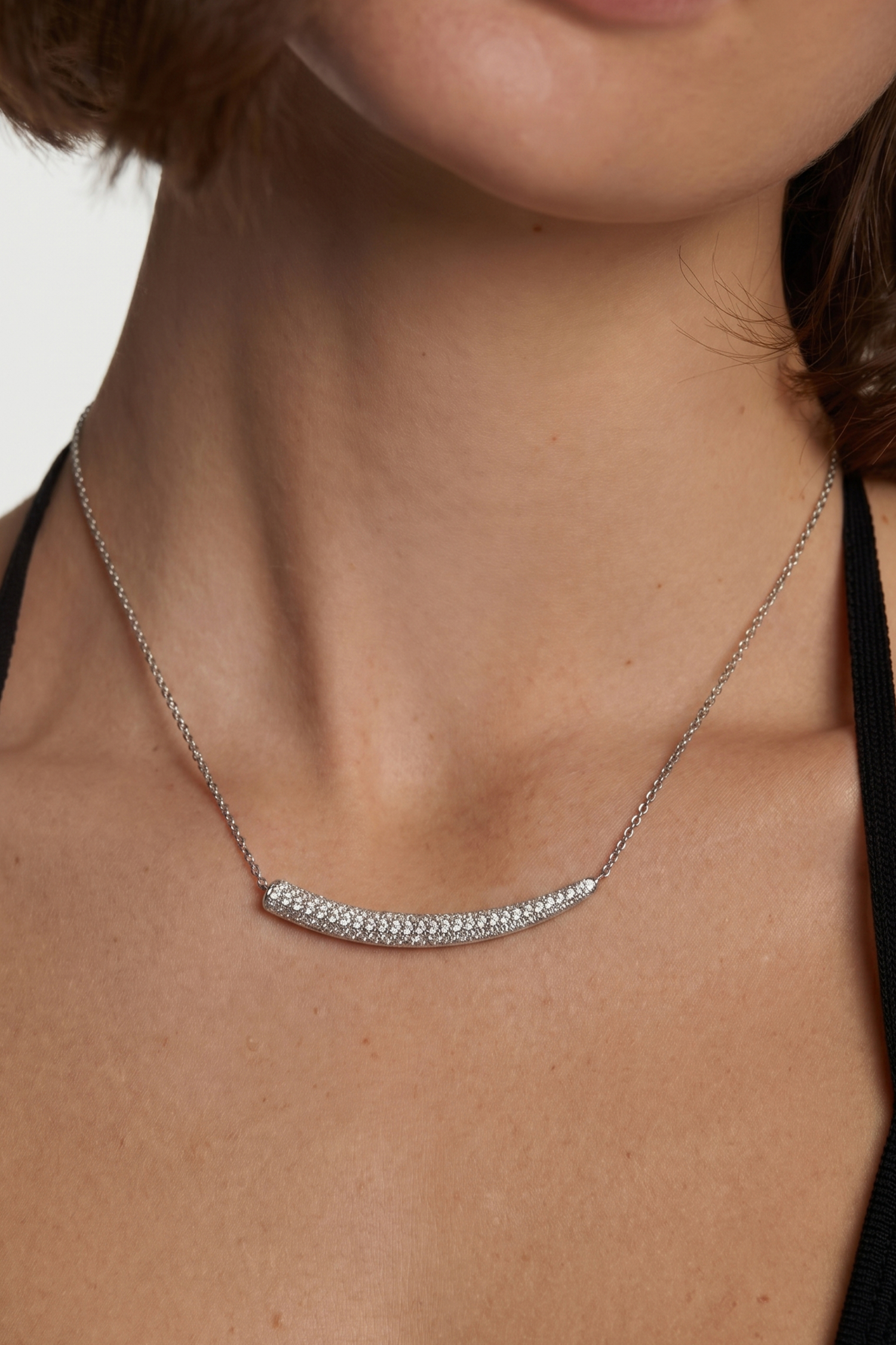 Rein Paved Necklace.
