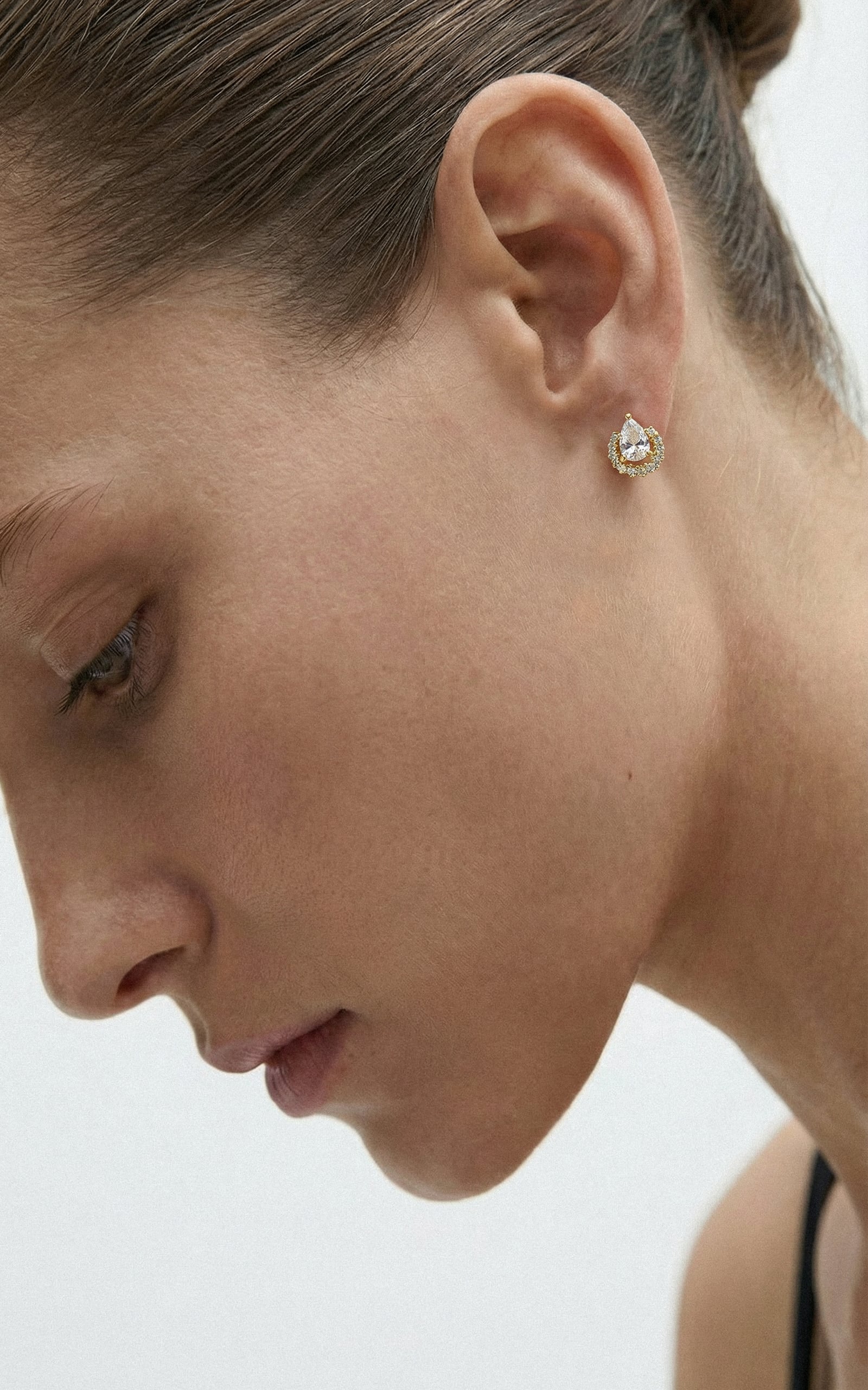 Elara S Stud Earring. - Image 2