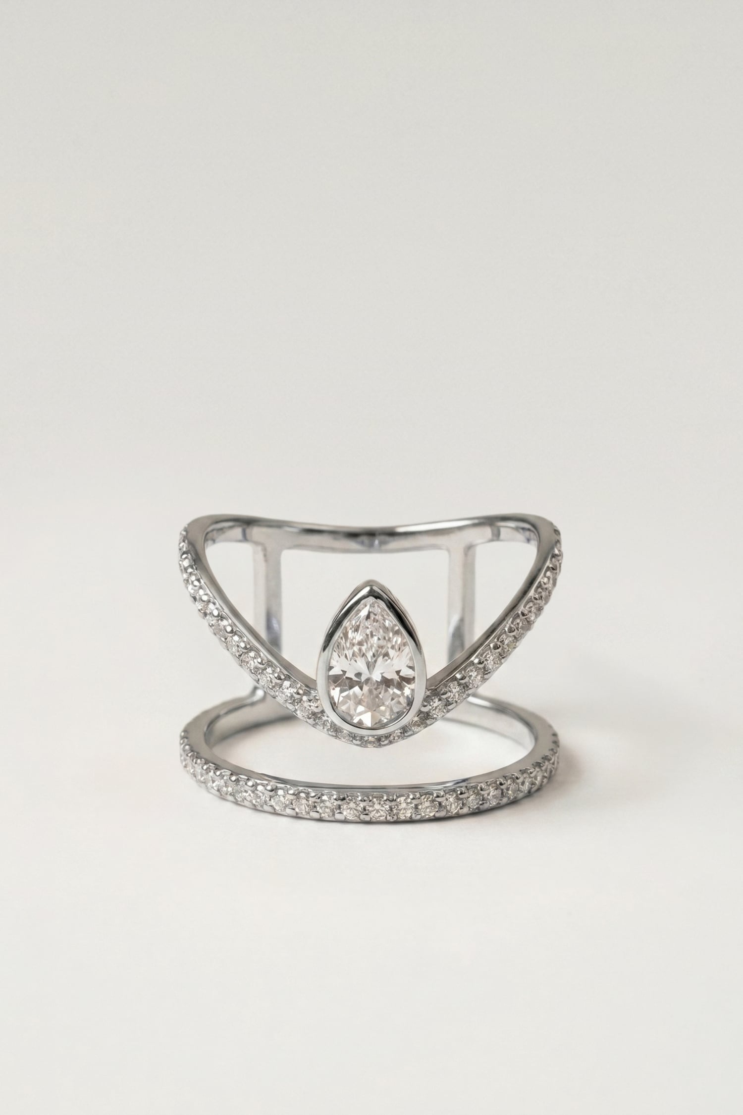 Elara Ring.