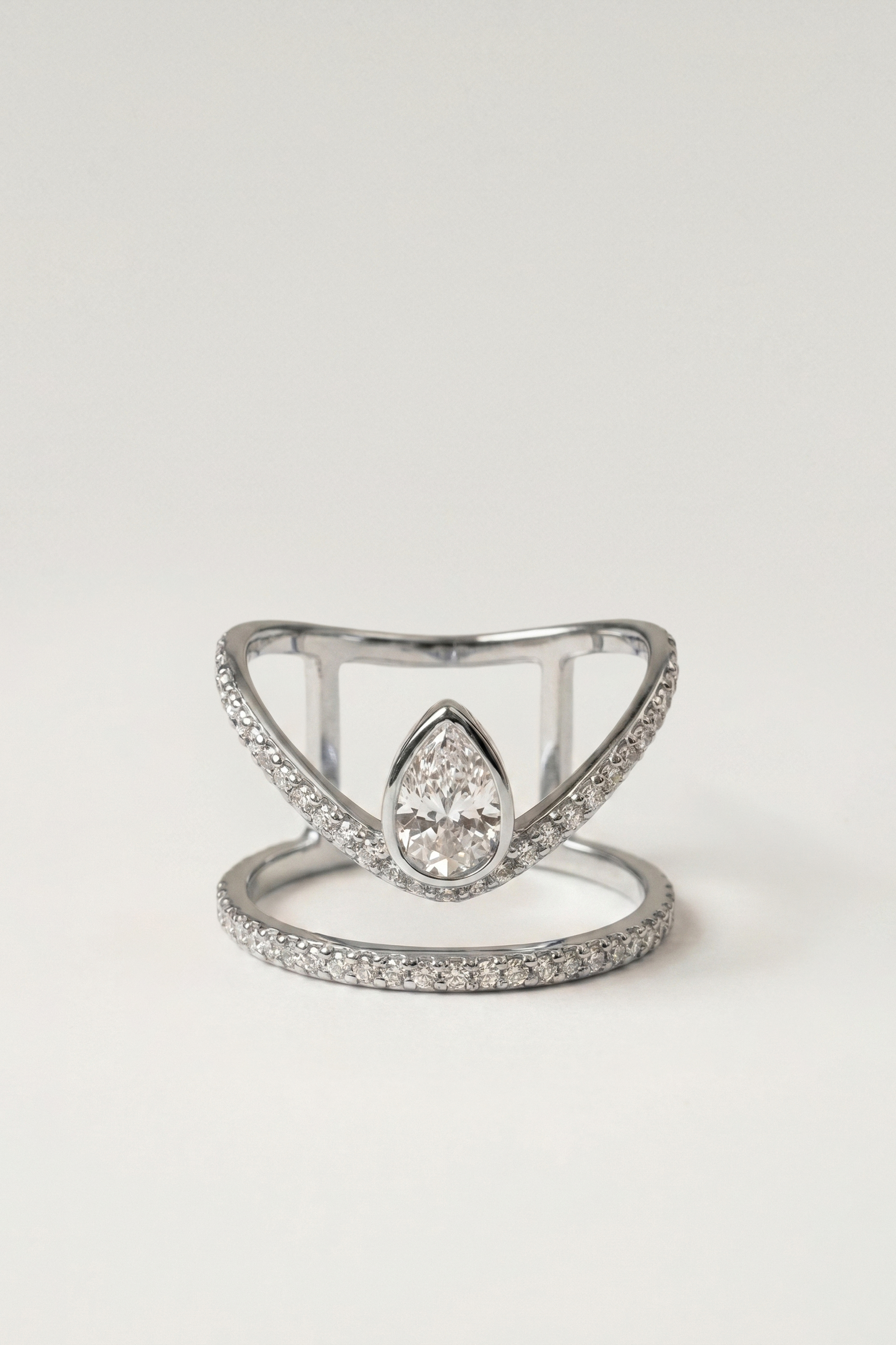 Elara Ring.