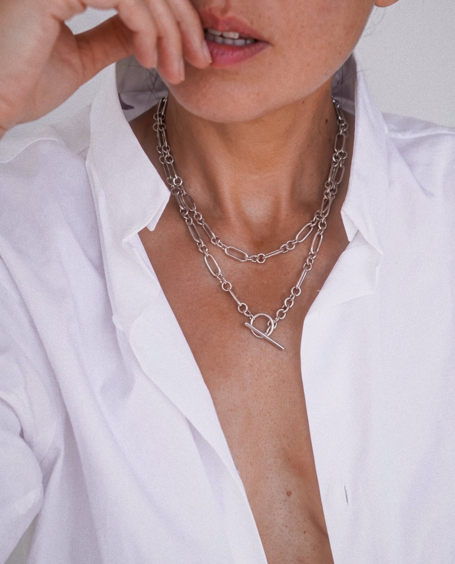 Link Chain T Bar.