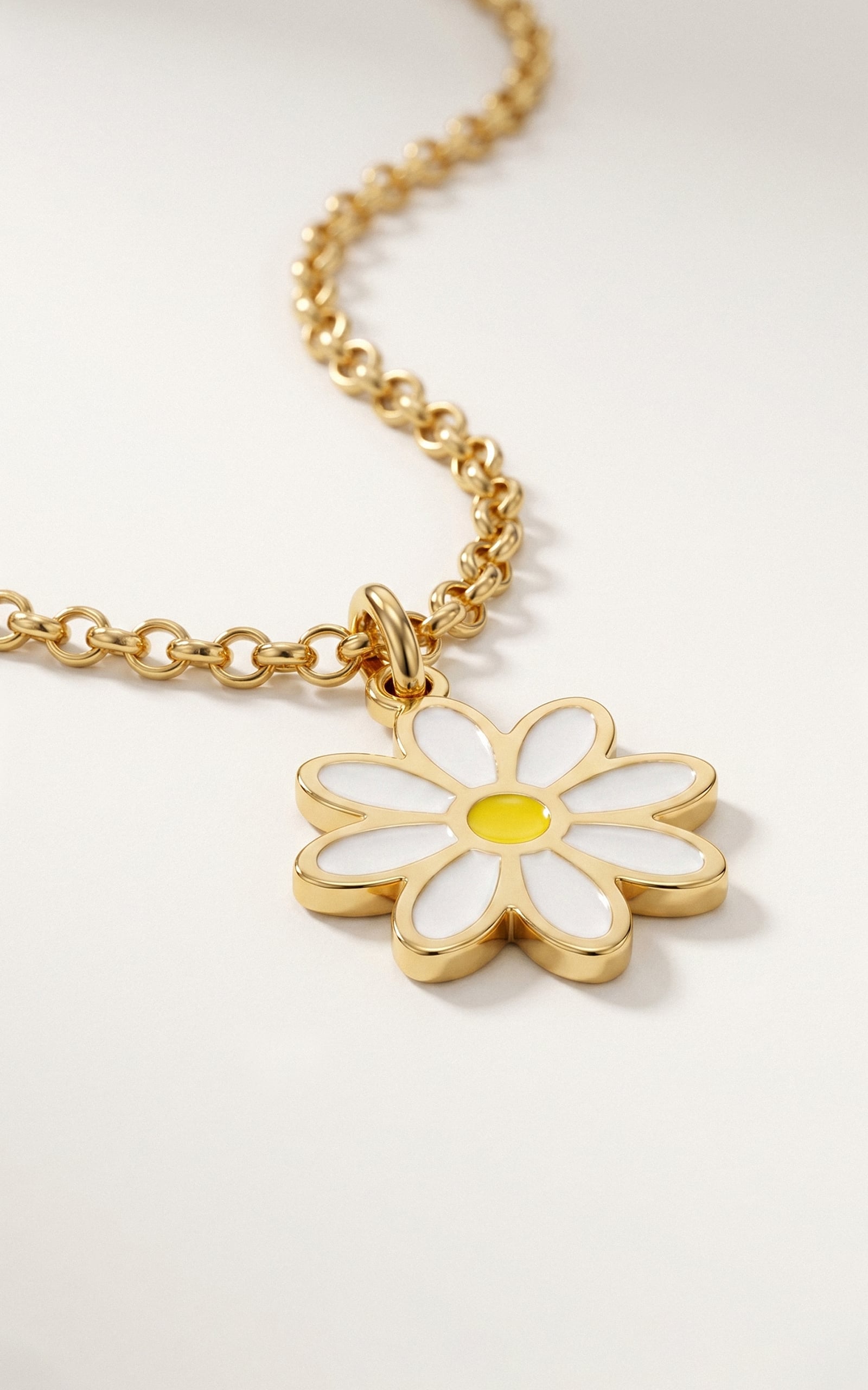 Daisy Necklace. / White - Image 3