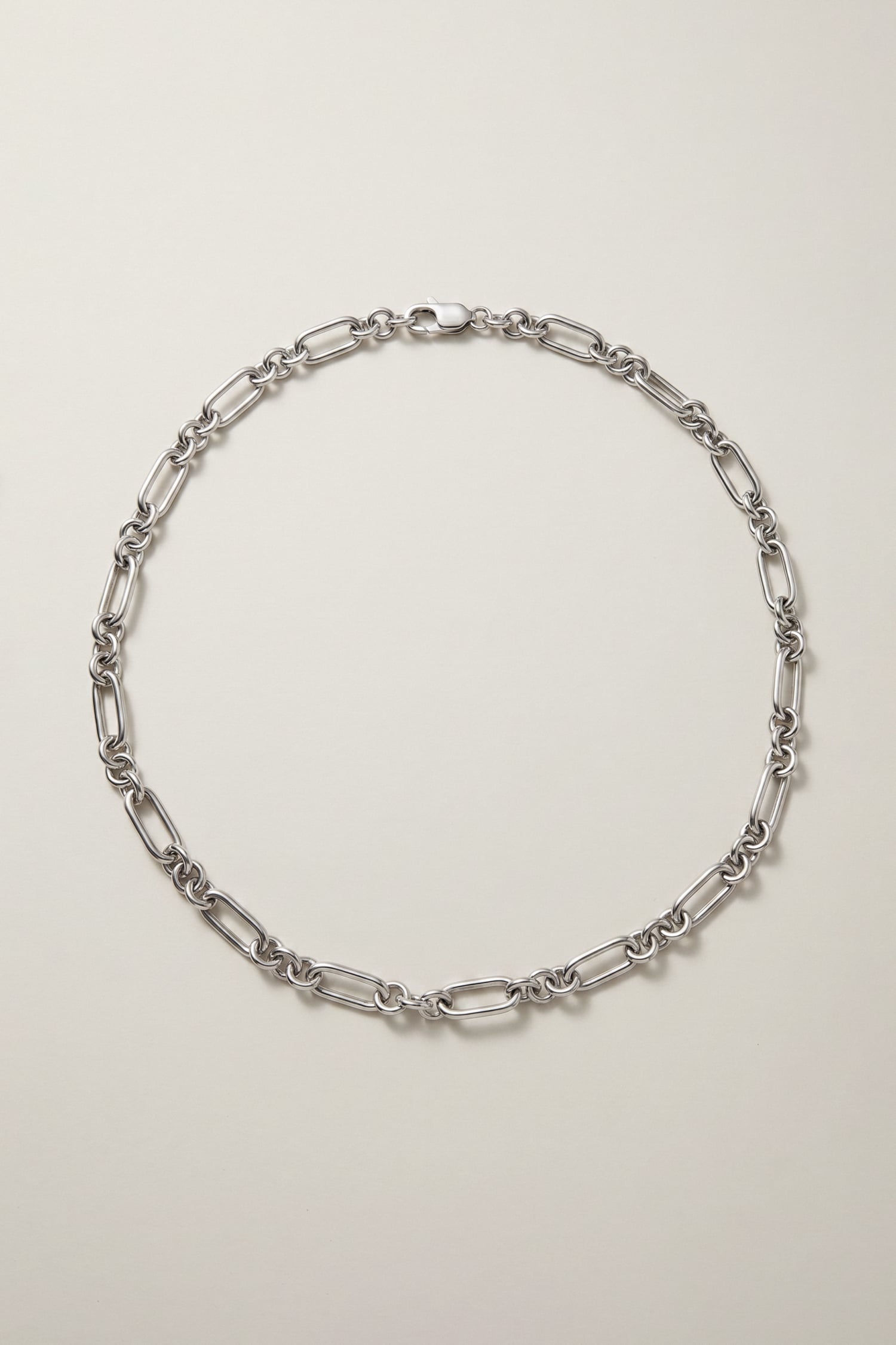 Link Chain Necklace.