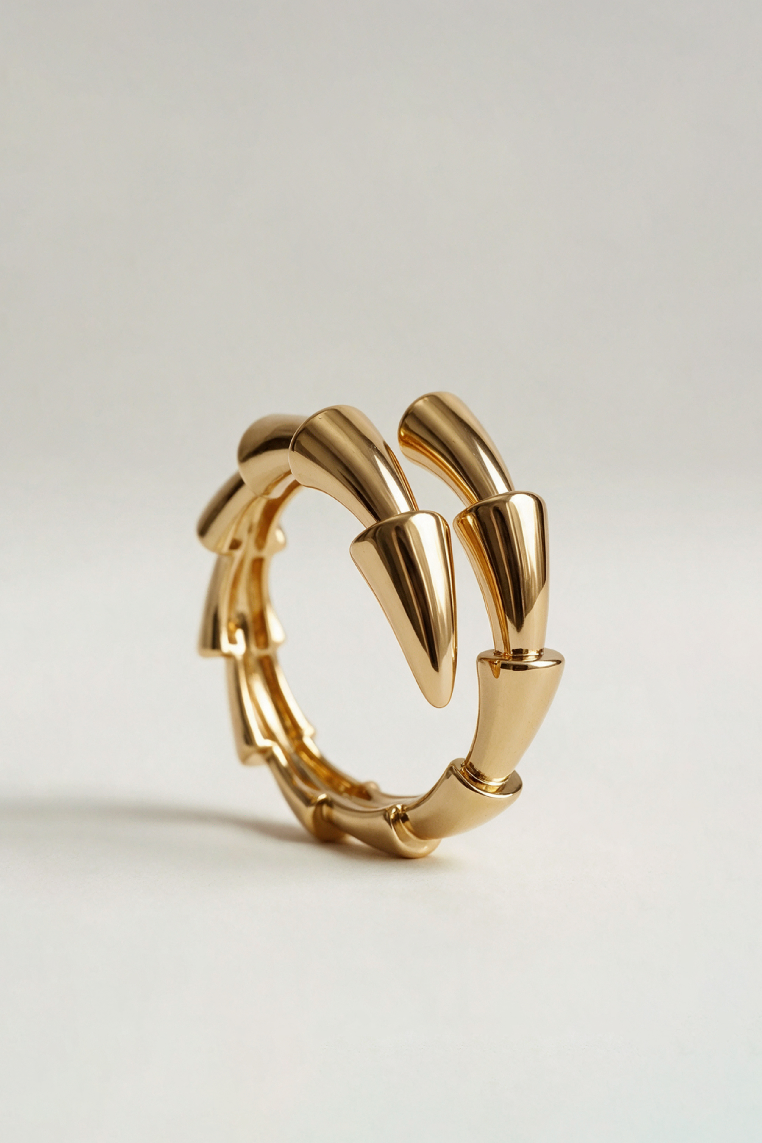 Chica Ring.