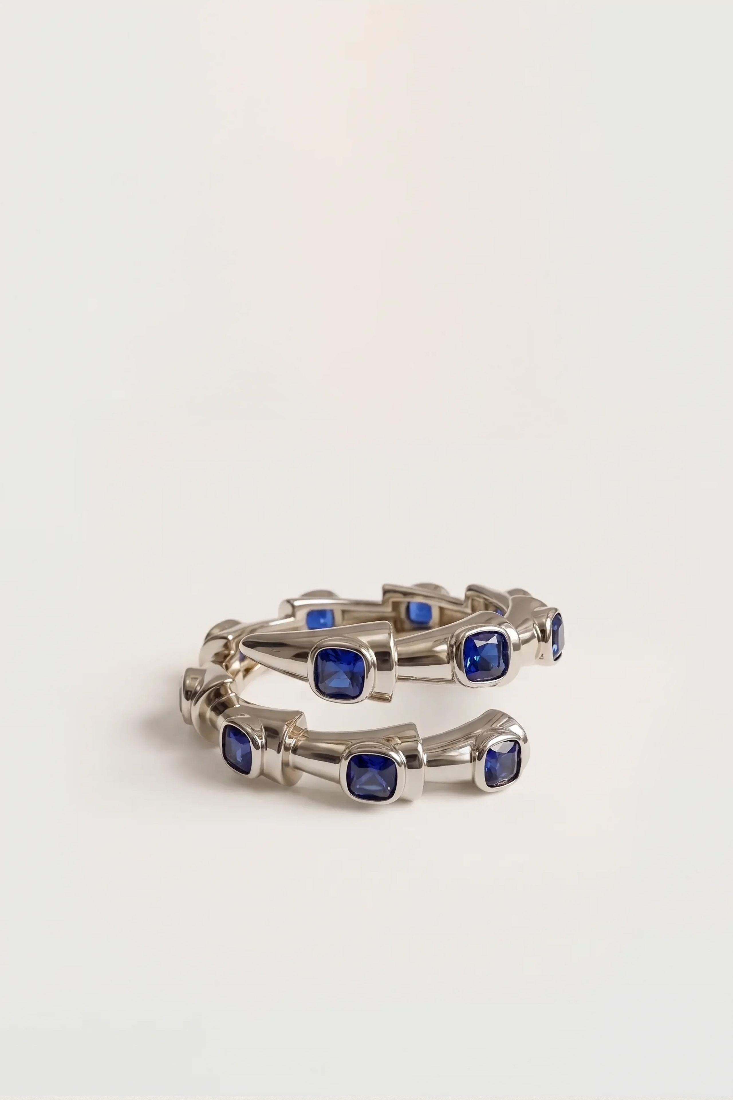 Chica Ring./ Blue