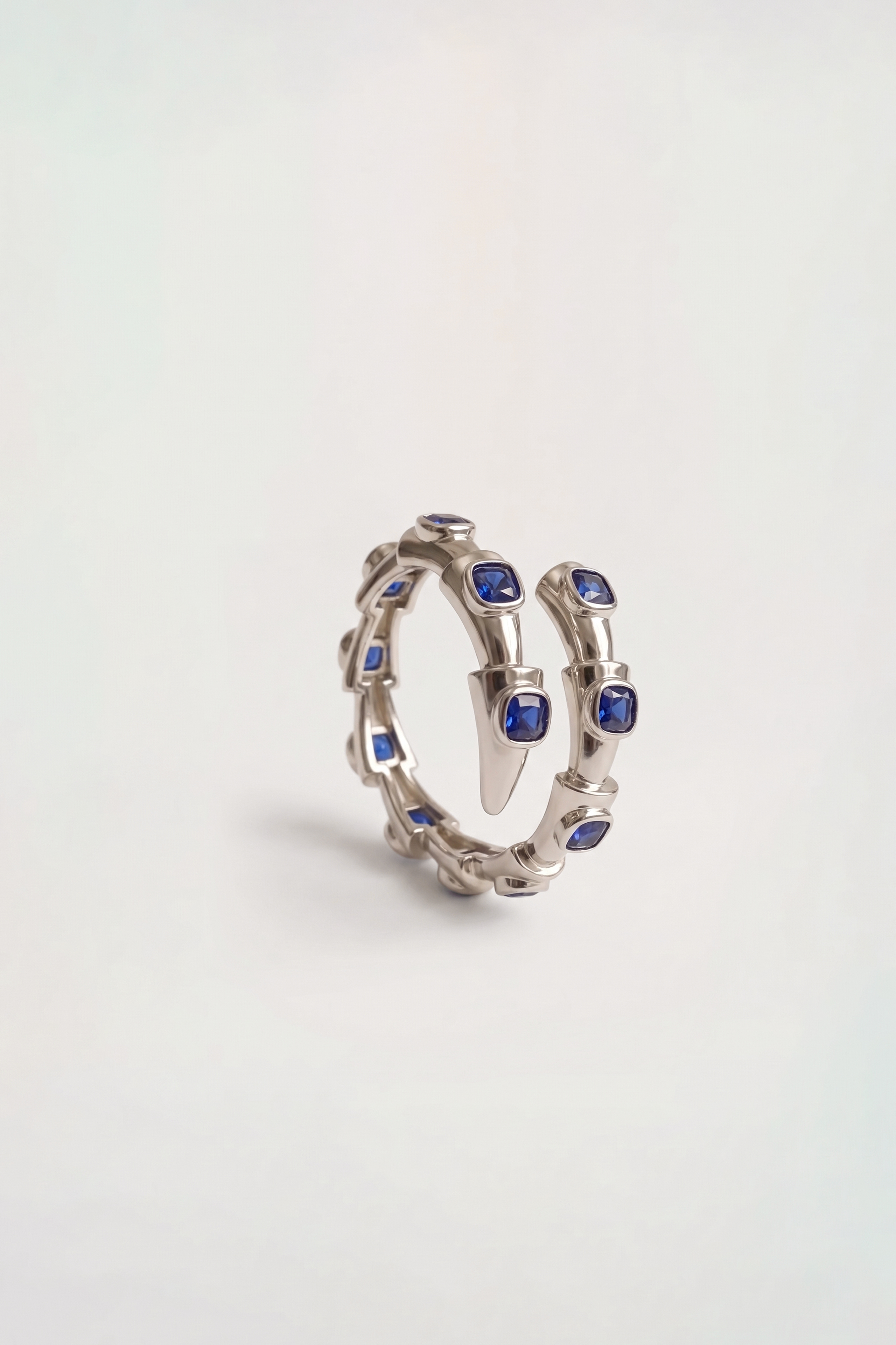 Chica Ring./ Blue