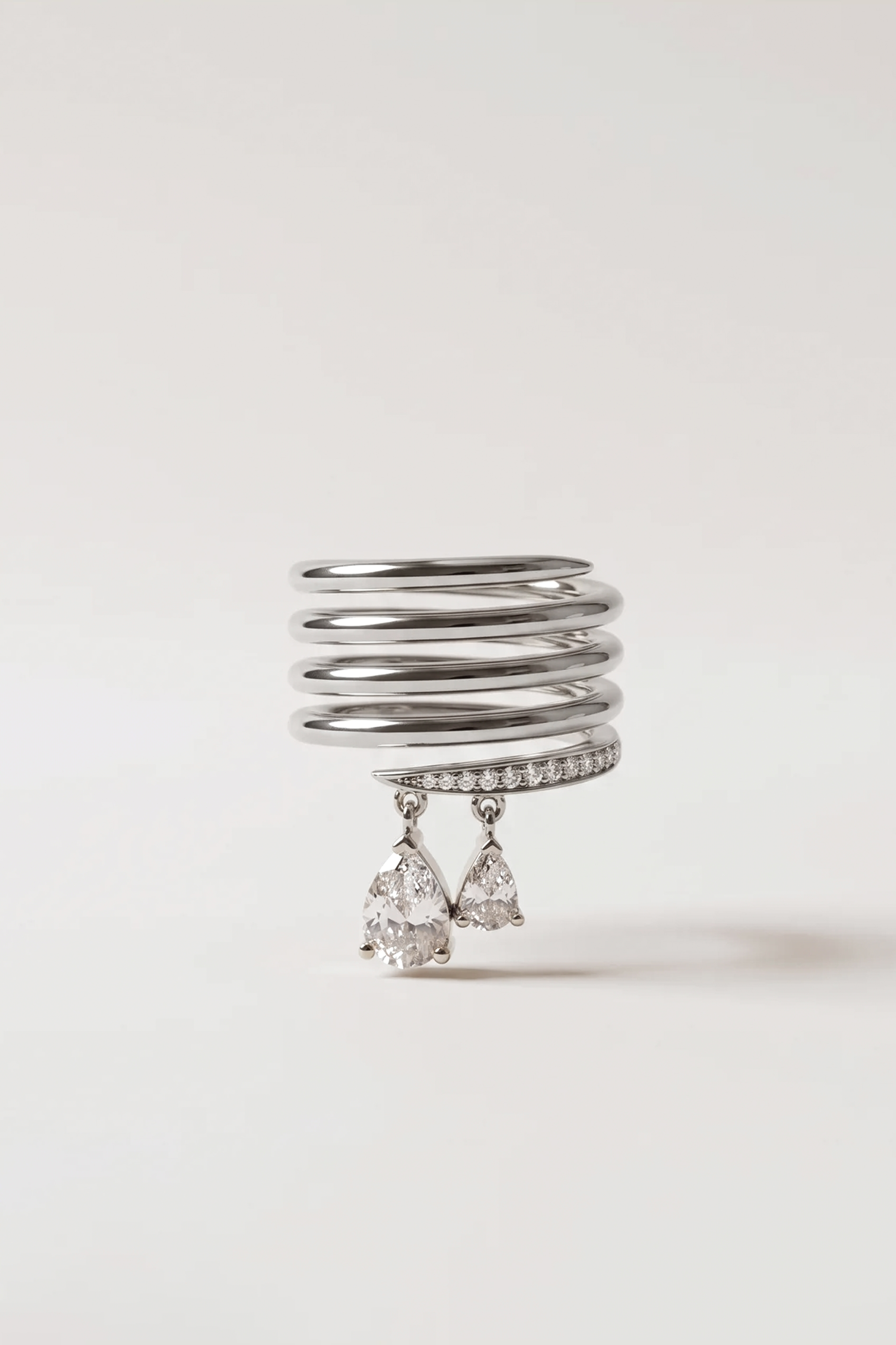 Dessa Paved Ring.