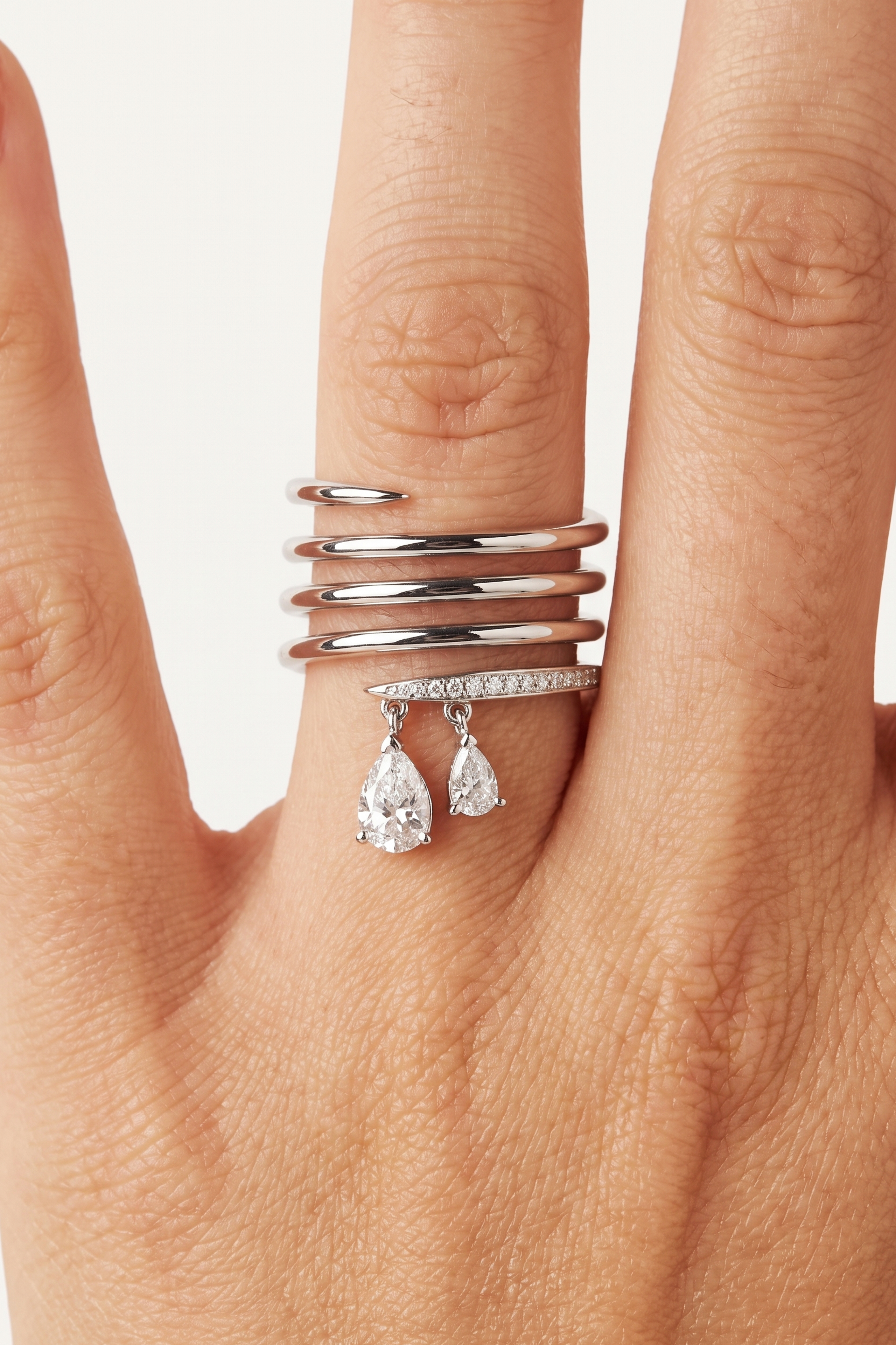Dessa Paved Ring.