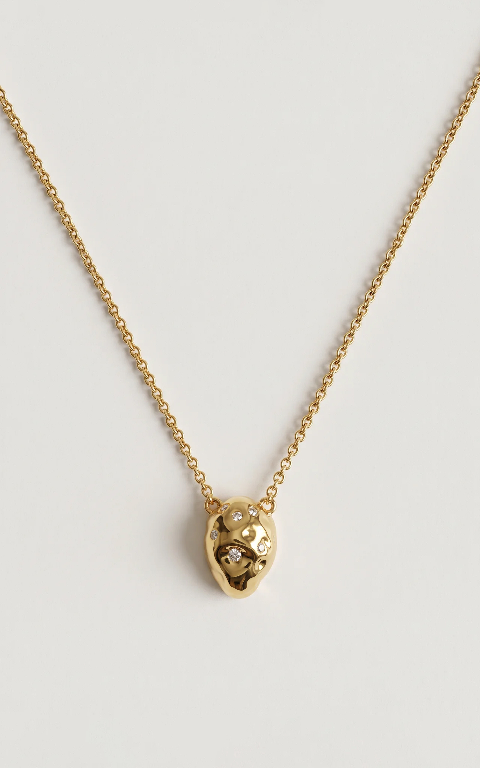 Gur' Necklace./ xs