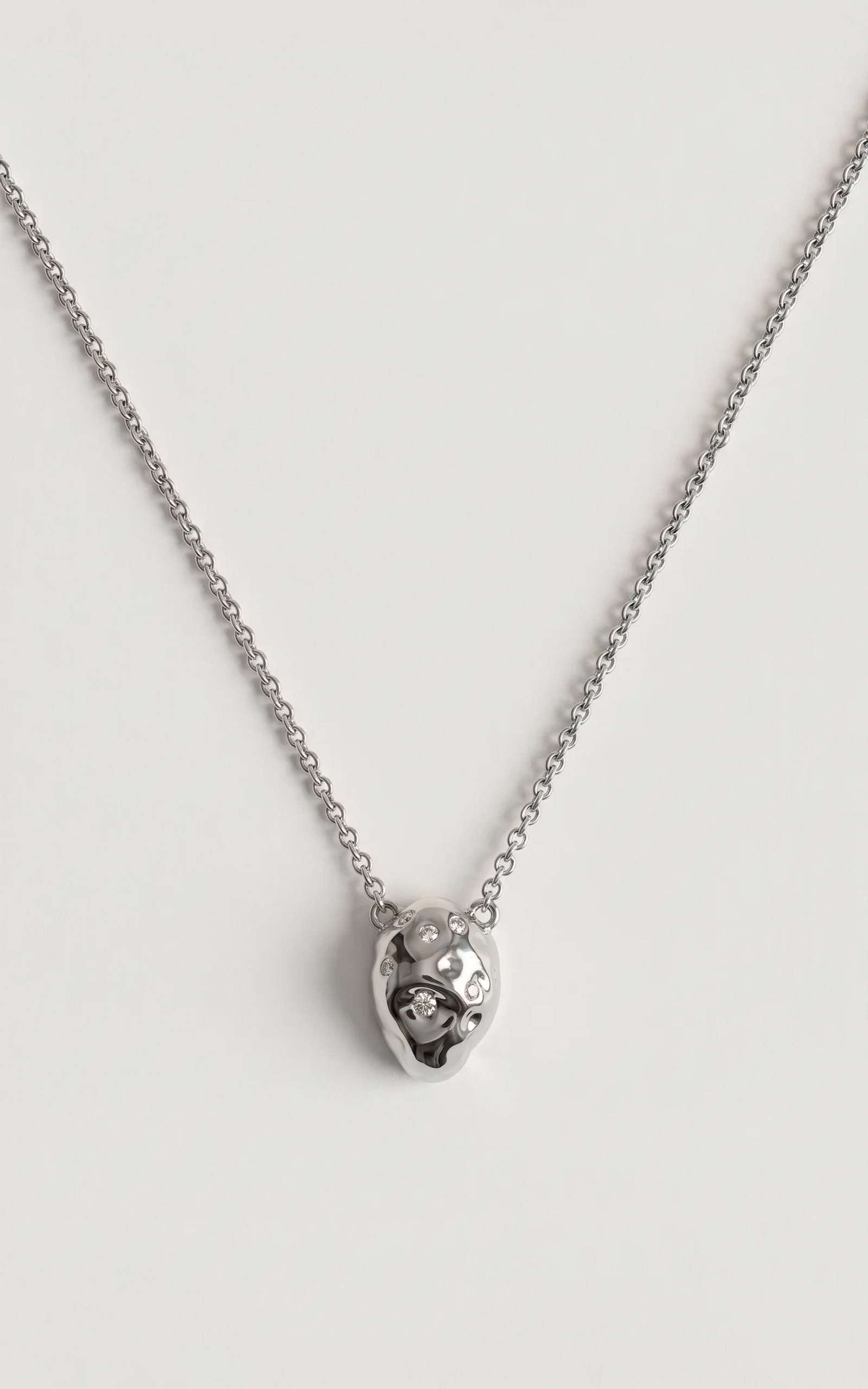 Gur' Necklace./ xs